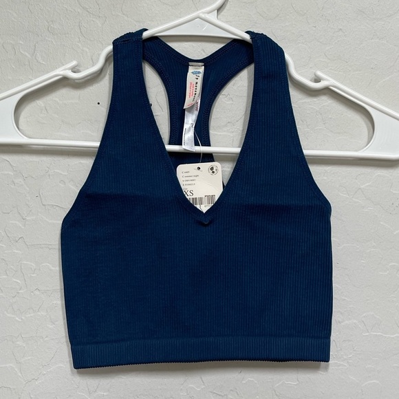 Free People Free Throw Yoga Crop size XS - Picture 2 of 8